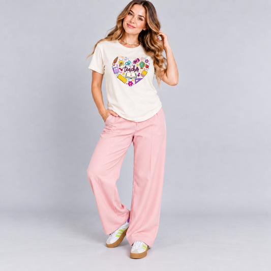 Café Frío Club con pantalón y tenis, foto de conjunto